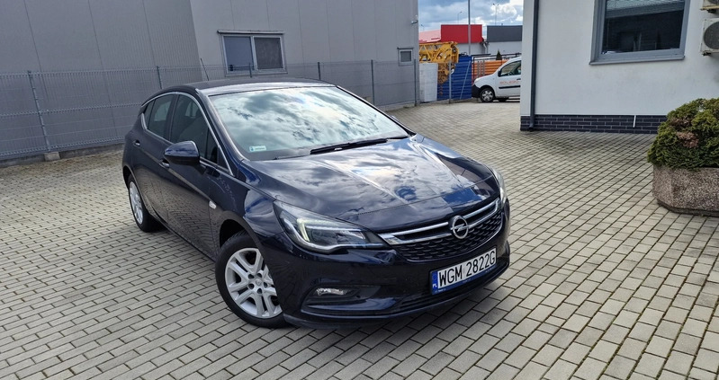 Opel Astra cena 43900 przebieg: 107000, rok produkcji 2019 z Rzeszów małe 46